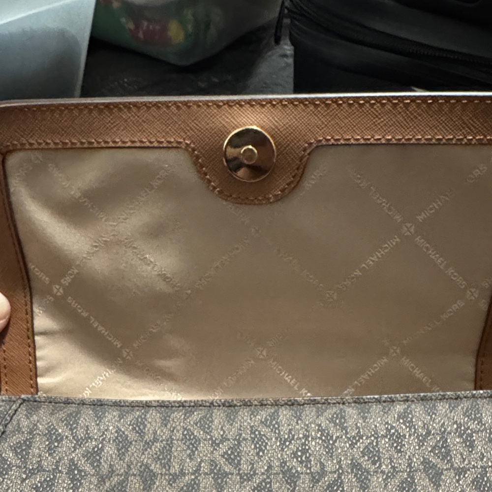 Michael Kors Dark Brown Patterned Crossbody Bag - Picture 2 of 4